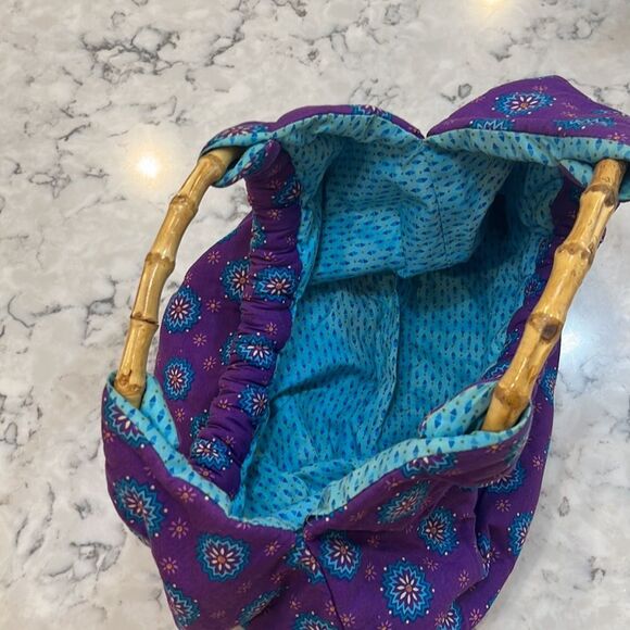 Purple and Teal Bohemian Floral Shoulder Bag with Wooden Handles - Picture 6 of 7